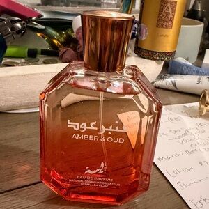 Lattafa Amber & Oud  Eay de parfum